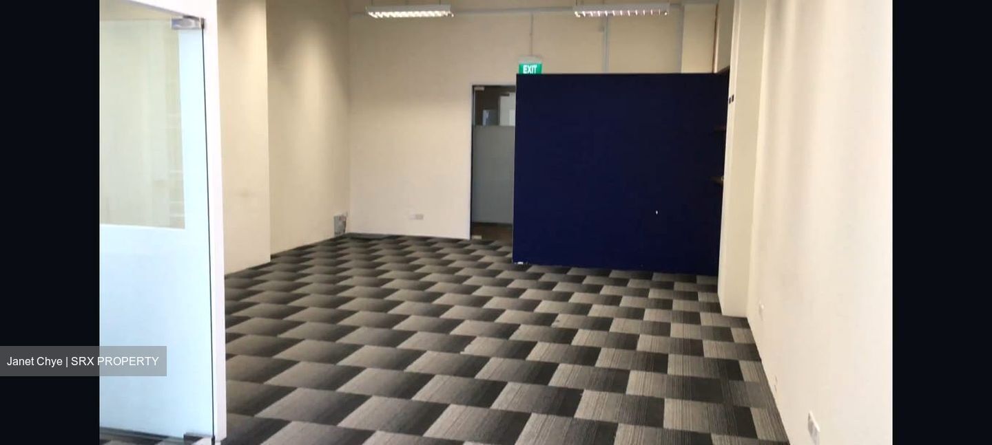 Sbf Center (D1), Office #500487301